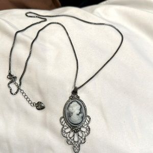 Vintage Cameo Necklace